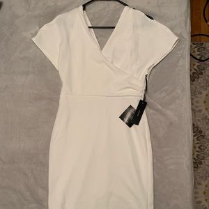Lulu’s white dress